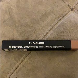 Mac Big Brow pencil (Cork)